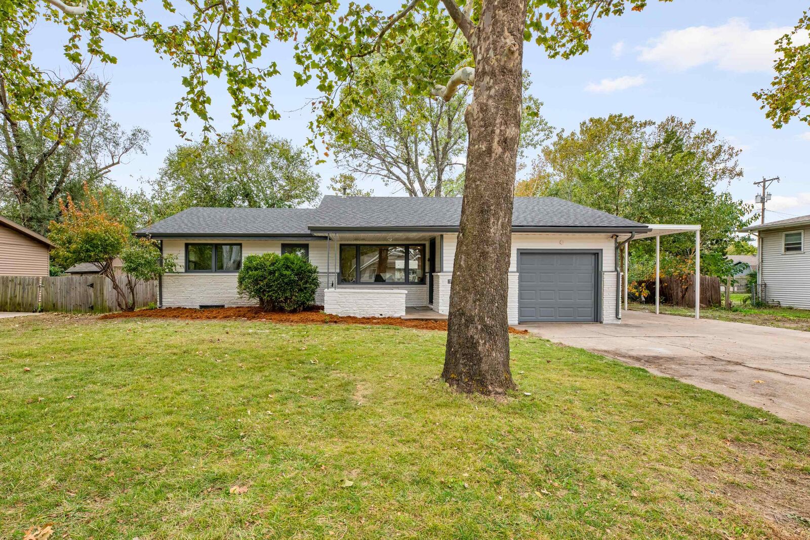 Property Photo:  7513 W Galoway  KS 67212 