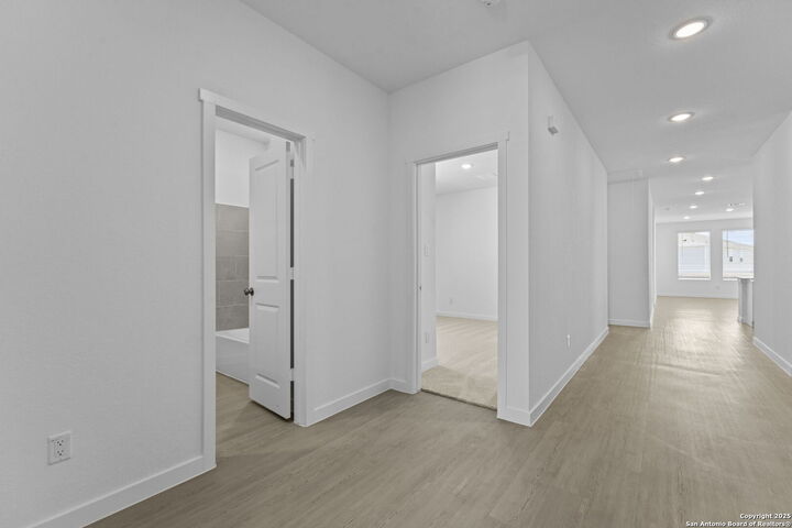 Property Photo:  748 Horsetail Ln  TX 78132