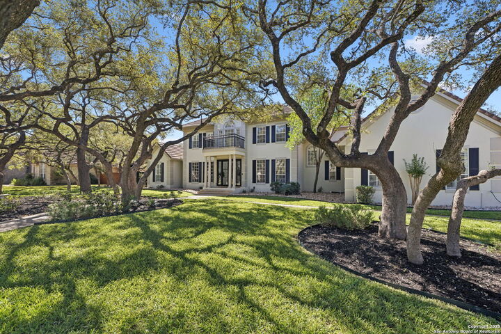 Property Photo: 512 Blackjack Oak TX 78230
