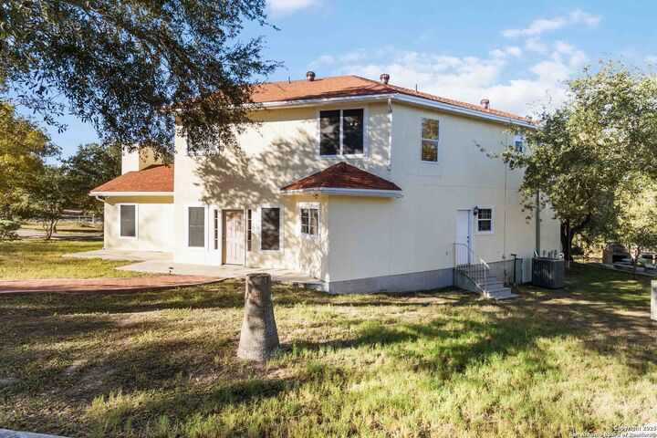 Property Photo:  217 Sky View  TX 78101 