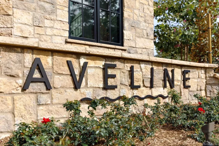 718 Silver St  La Jolla CA 92037 photo