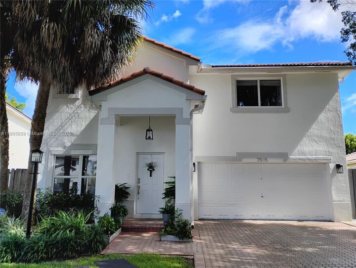 Property Photo:  7515 SW 164th Ct  FL 33193