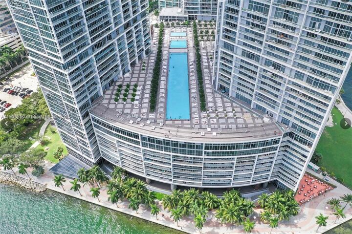 Property Photo:  495 Brickell Ave 1606  FL 33131