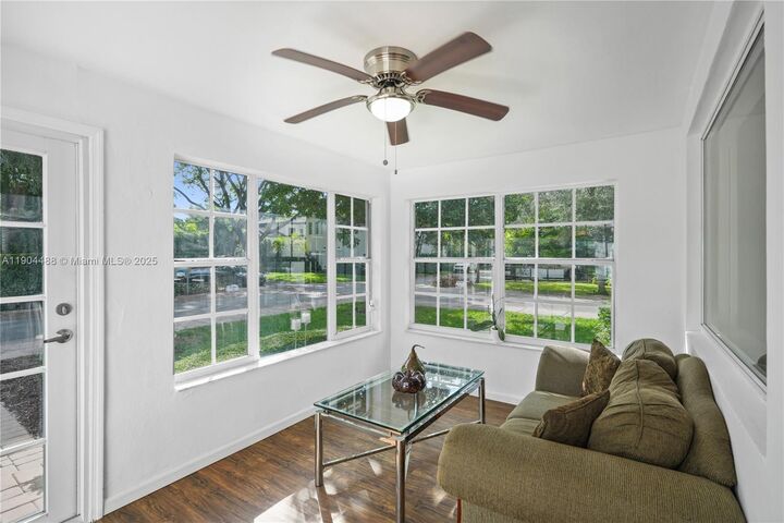 Property Photo:  924 El Rado St  FL 33134