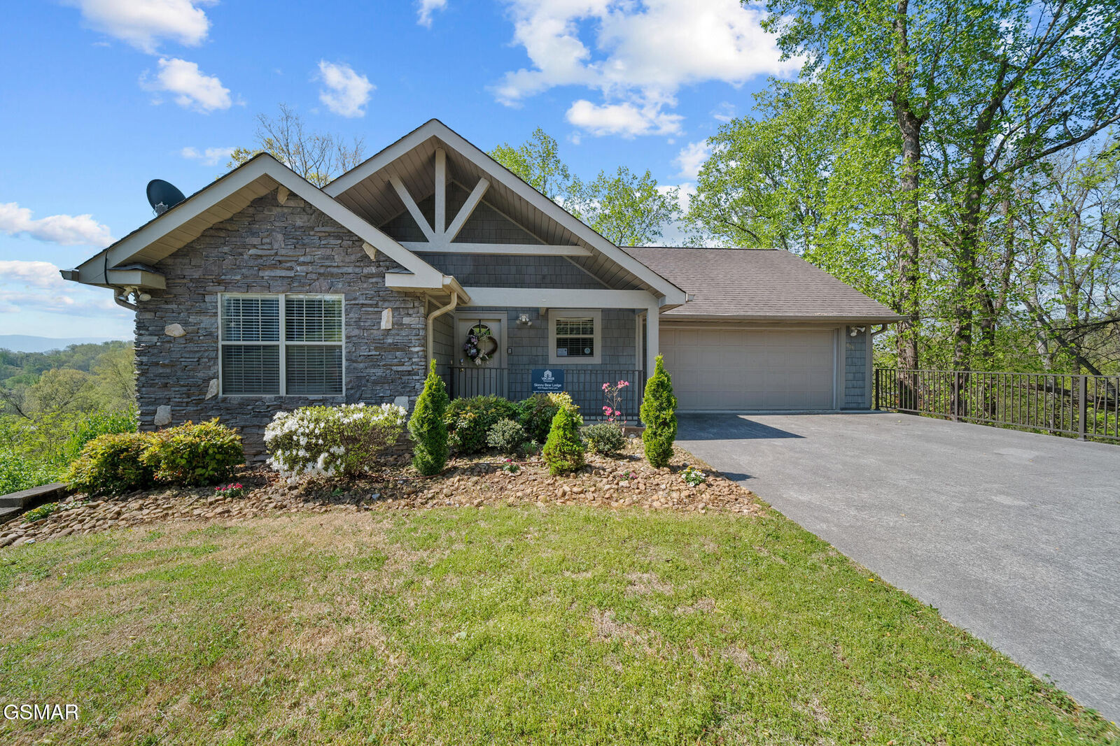 Property Photo: 405 Maggie Mack Lane TN 37862