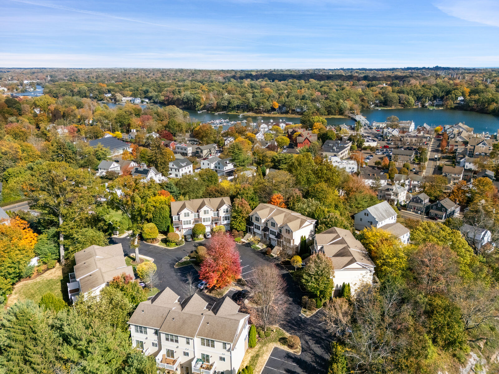 Property Photo:  202 Bradley Lane 202  CT 06880