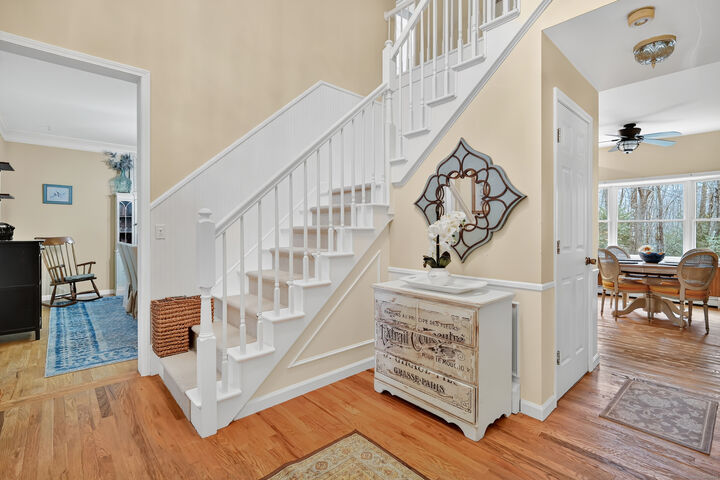 Property Photo:  9 Greenwoods Road  CT 06060 