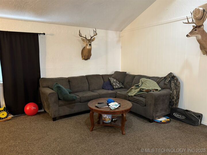 Property Photo: 29924 E 144th Street S OK 74429