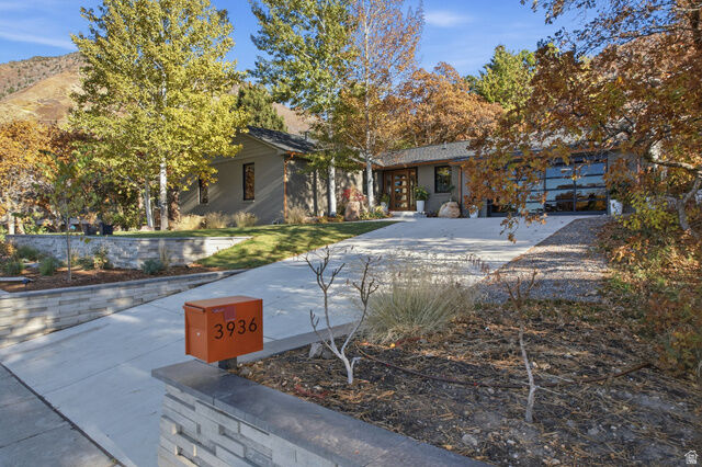 Property Photo:  3936 E Viewcrest Dr  UT 84124 