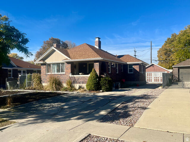 Property Photo:  419 E Sherman Ave  UT 84115 