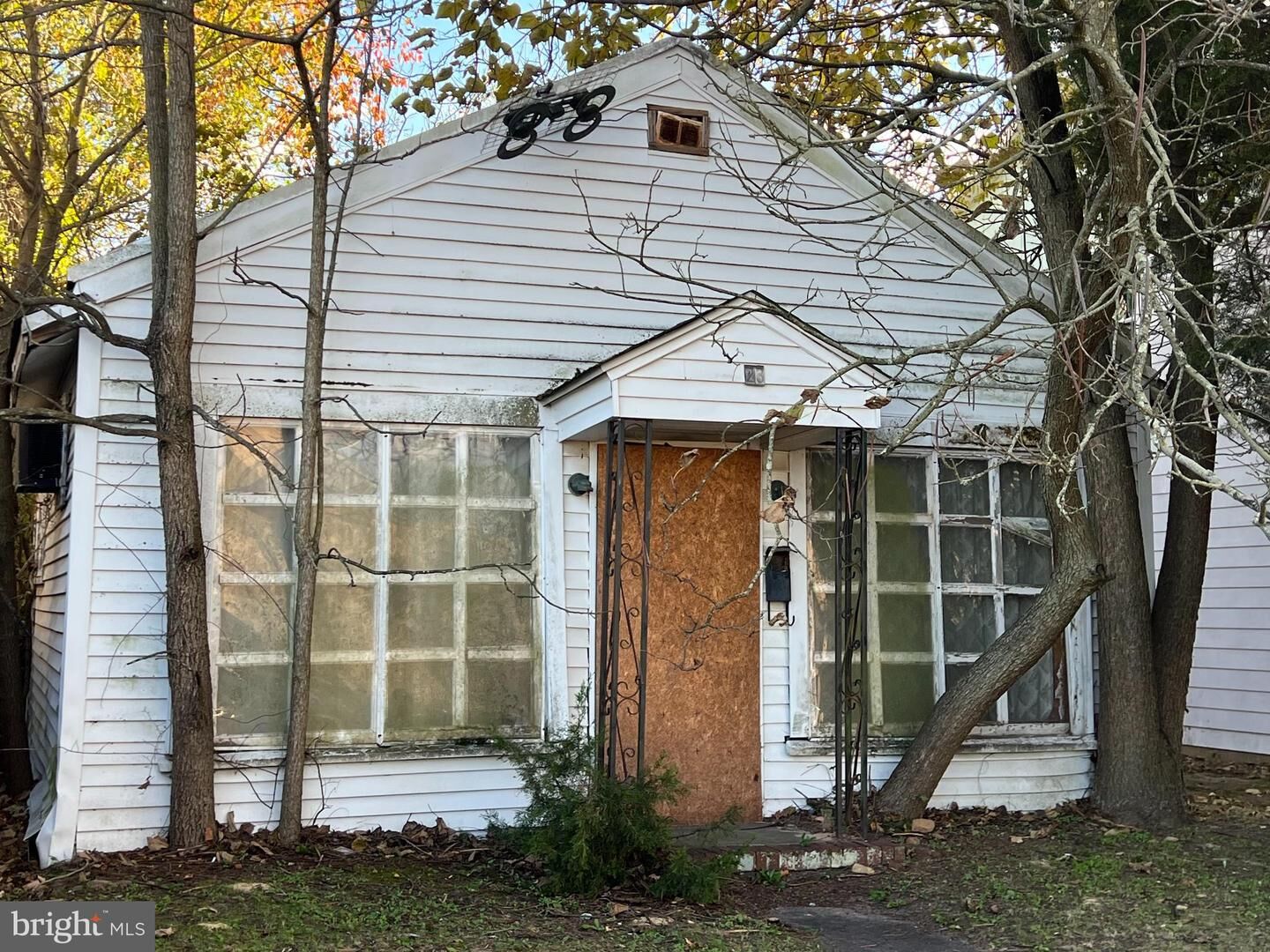 Property Photo: 523 Broad Street E NJ 08332