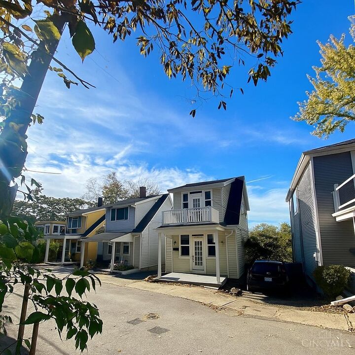 Property Photo:  3825 Stites Place  OH 45226 