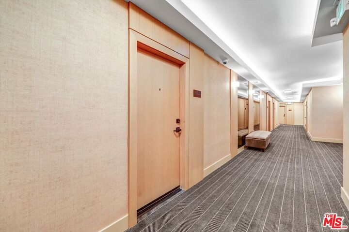 Property Photo: 999 N Doheny Dr CA 90069