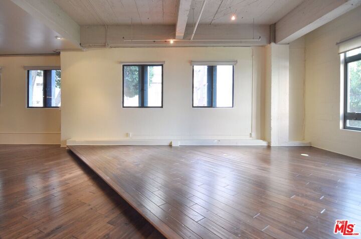 Property Photo:  849 S Broadway  CA 90014 
