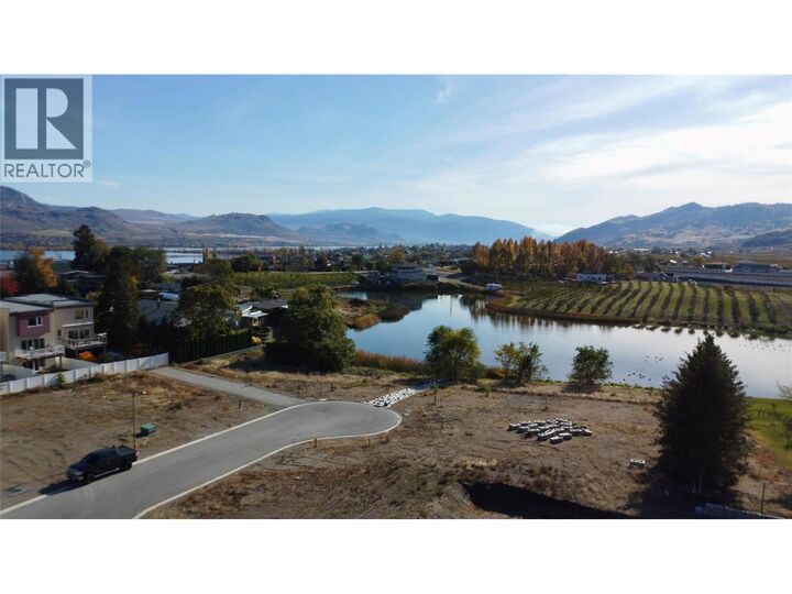 Property Photo:  23 Wood Duck Way  BC V0H 1V5 