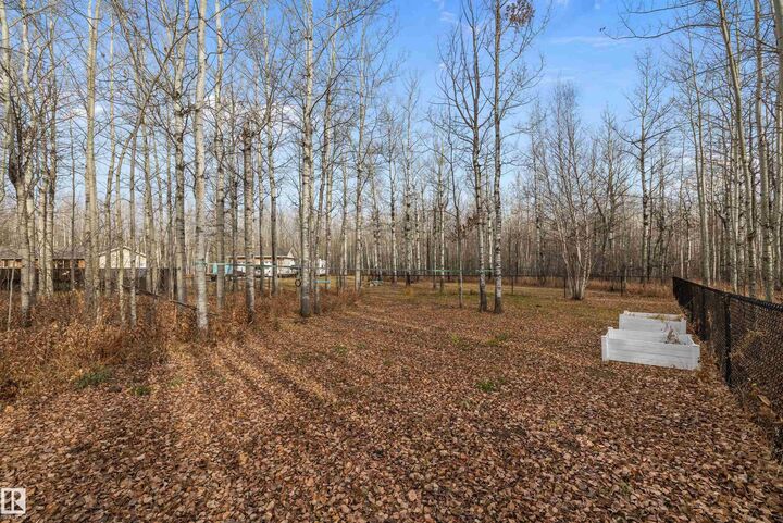 Property Photo: 47427 Rge Rd 14 490 AB T0C 2T0