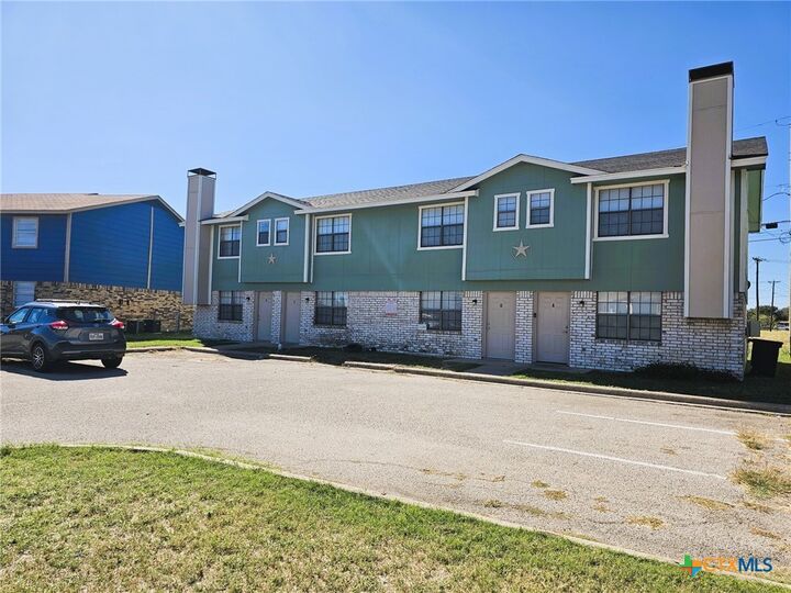 Property Photo:  1109 Eastside Drive  TX 76543 