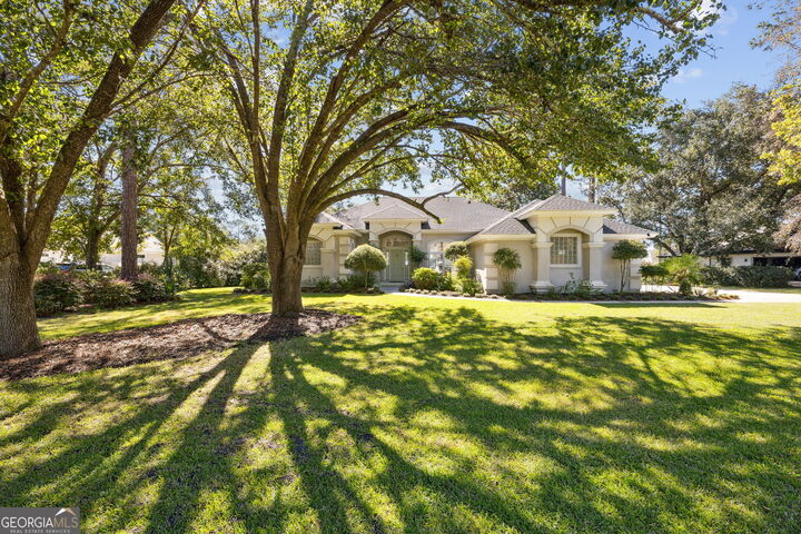Property Photo:  502 Cardinal Circle E  GA 31558 