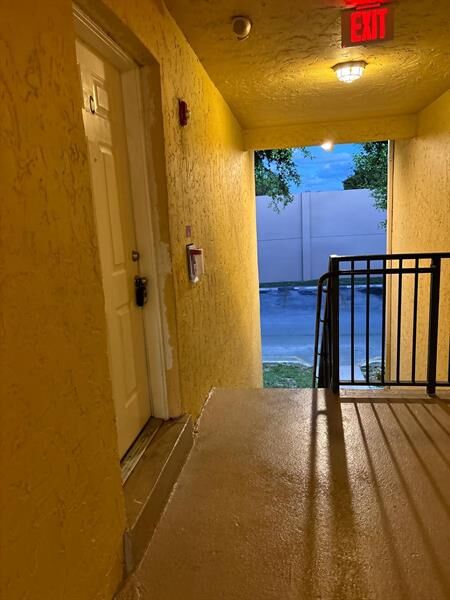 Property Photo: 2862 NW 55th Ave 2C FL 33313