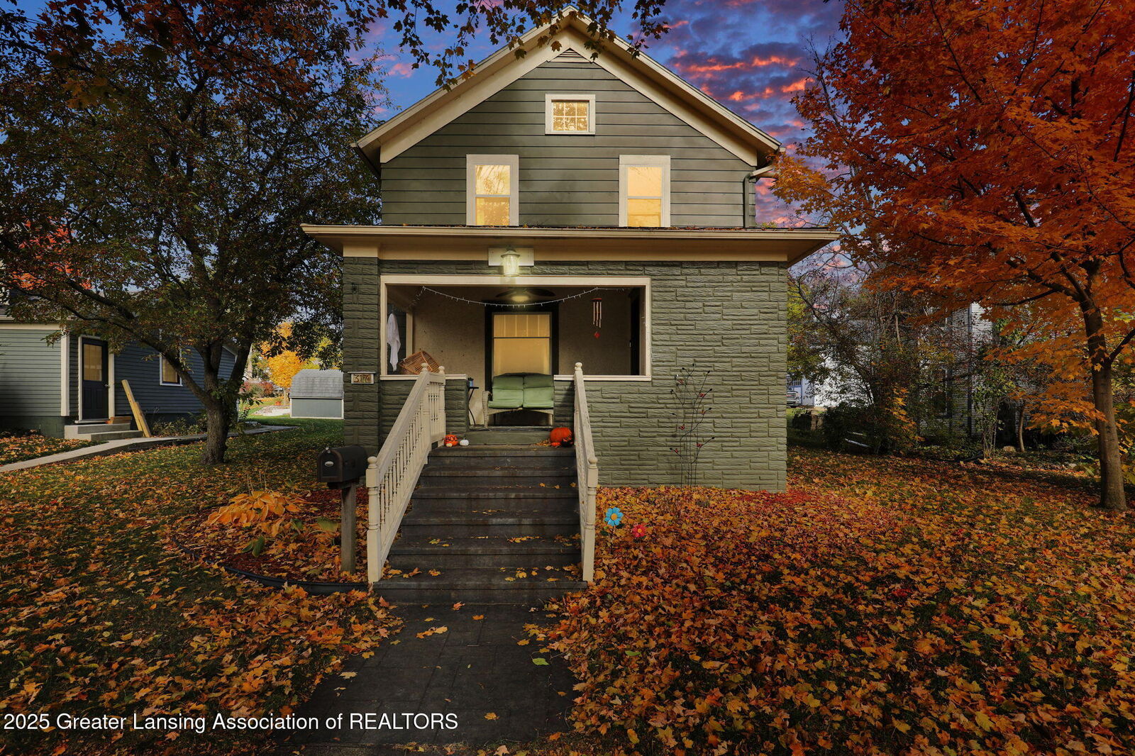 Property Photo: 317 E Elm Street MI 48854