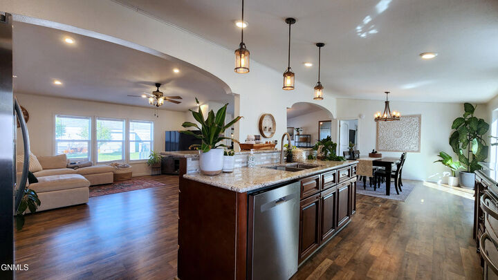 Property Photo:  4251 Claridge Loop  ND 58503 