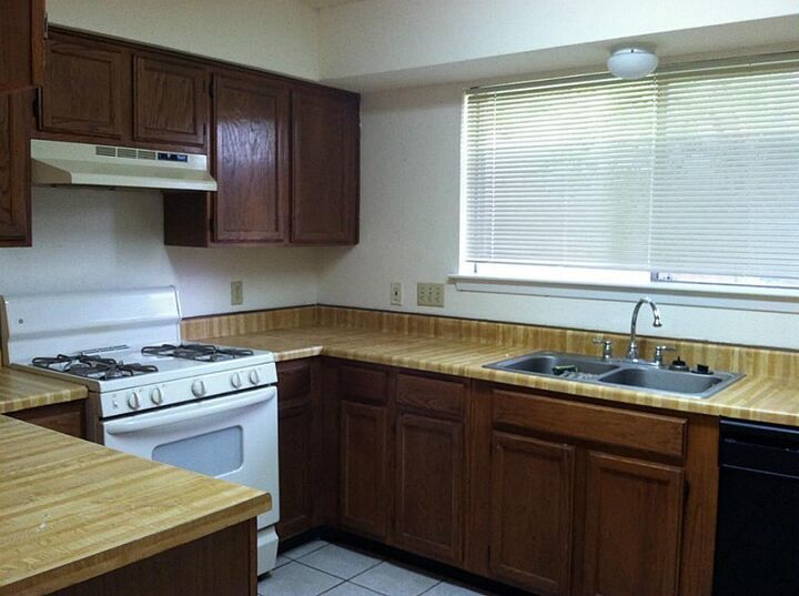 Property Photo:  14240 Bay Gardens Drive  TX 77498 