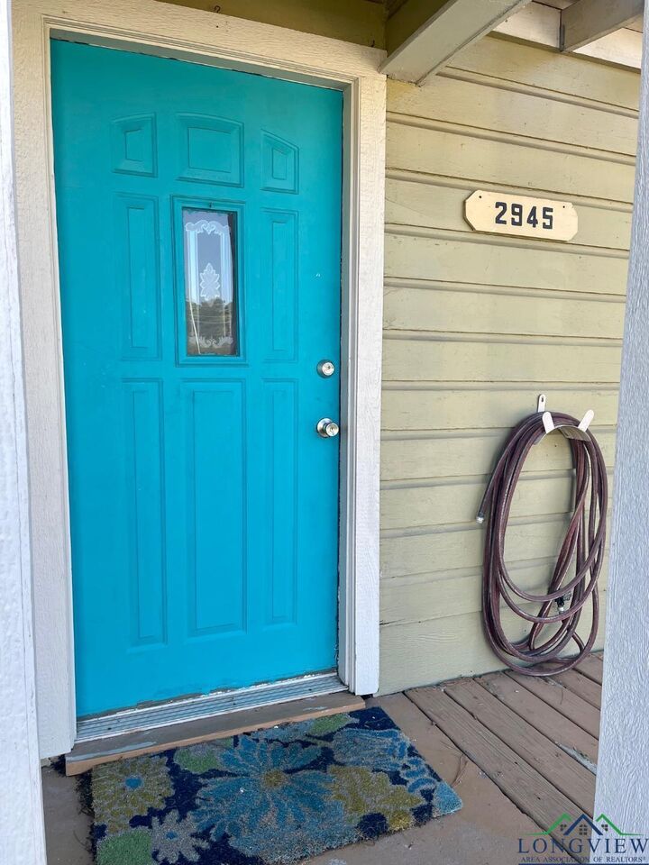 Property Photo:  2945 Letourneau Drive  TX 75602 