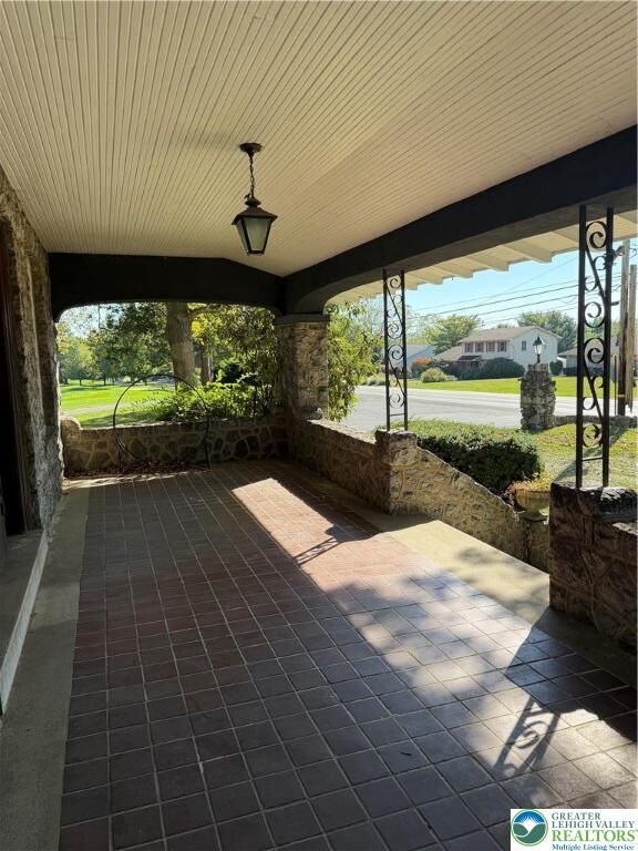 Property Photo:  5101 William Penn Highway  PA 18045 