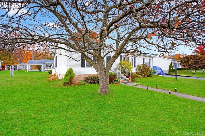 Property Photo:  54 Fourth Drive  NY 12538 