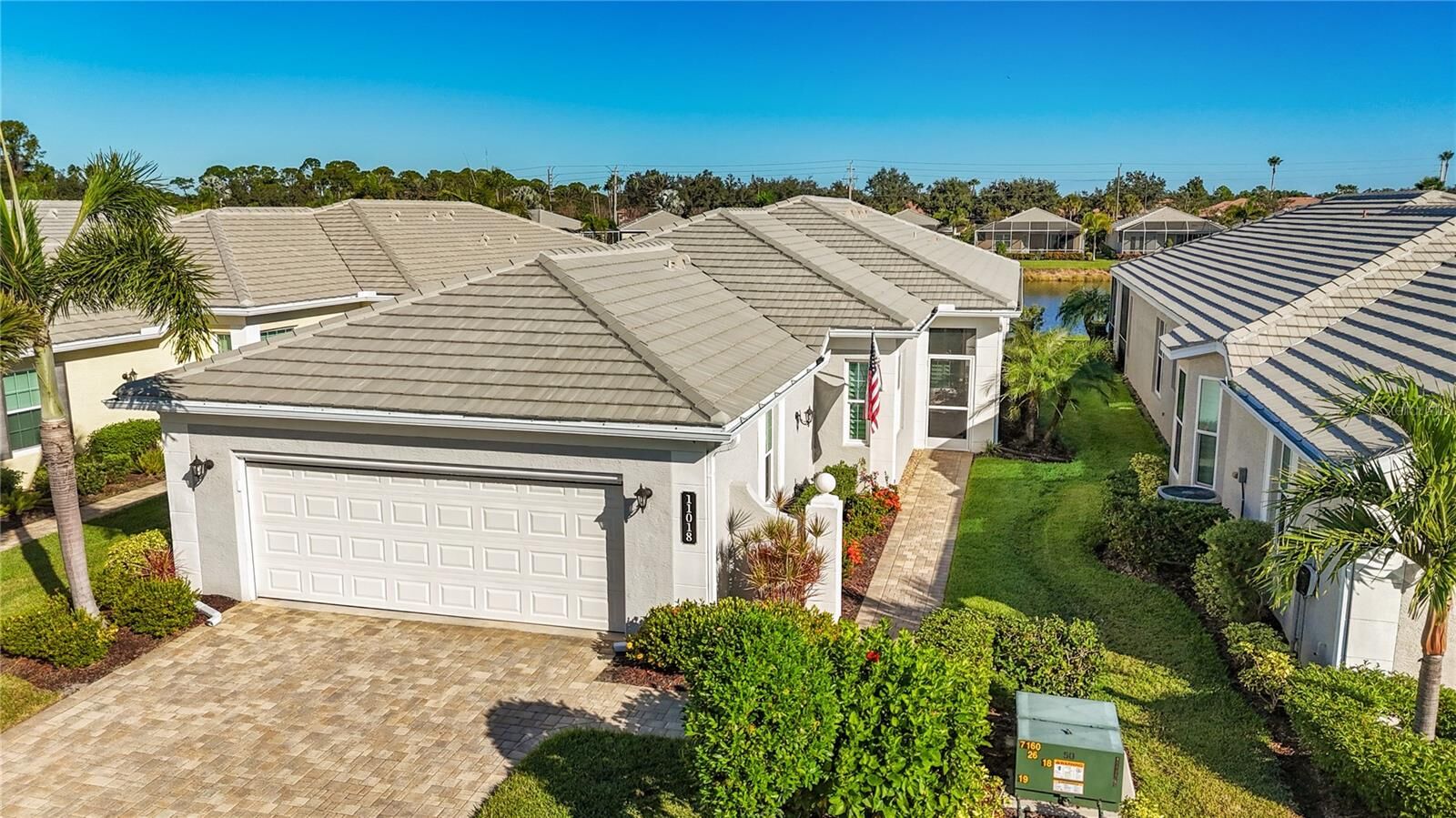 Property Photo:  11018 Barnsley Drive  FL 34293