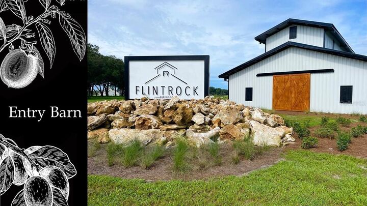 Property Photo:  5562 SW 125th Circle  FL 32618 