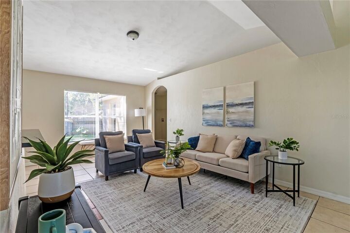 Property Photo:  816 Grove Avenue  FL 32117 