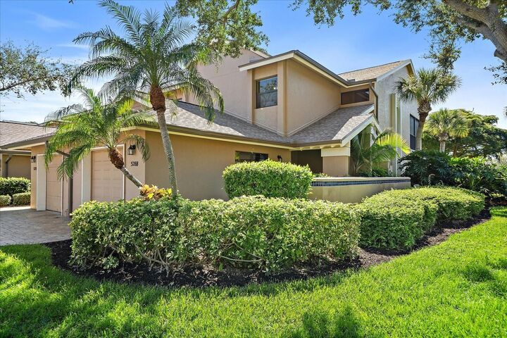 5268 Heron Way 204  Sarasota FL 34231 photo