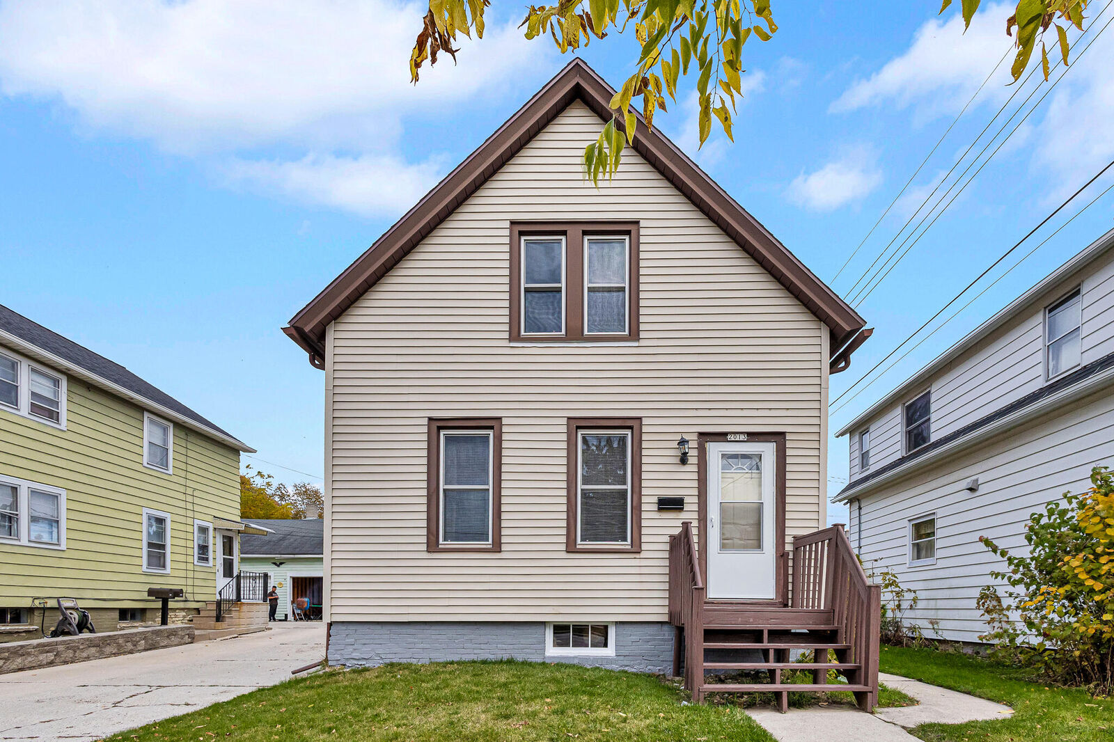 Property Photo:  2013 N 13th St  WI 53081 