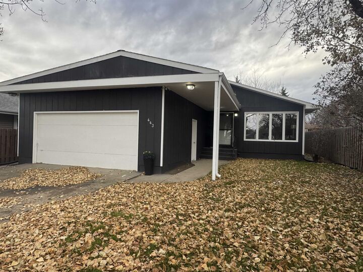 443 NW 23rd St  Minot ND 58703 photo