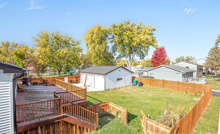 Property Photo: 9104 Fairway Drive IL 60462