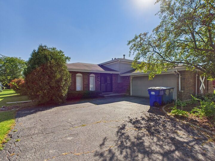 1200 Jacqueline Drive  Crete IL 60417 photo