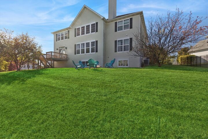 Property Photo: 12321 Bartelt Court IL 60142