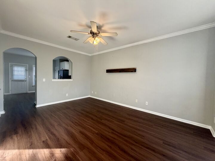 Property Photo:  906 Cashmere Dr  TN 37179 