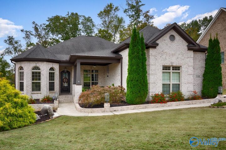 7126 Trillium Court  Owens Cross Roads AL 35763 photo
