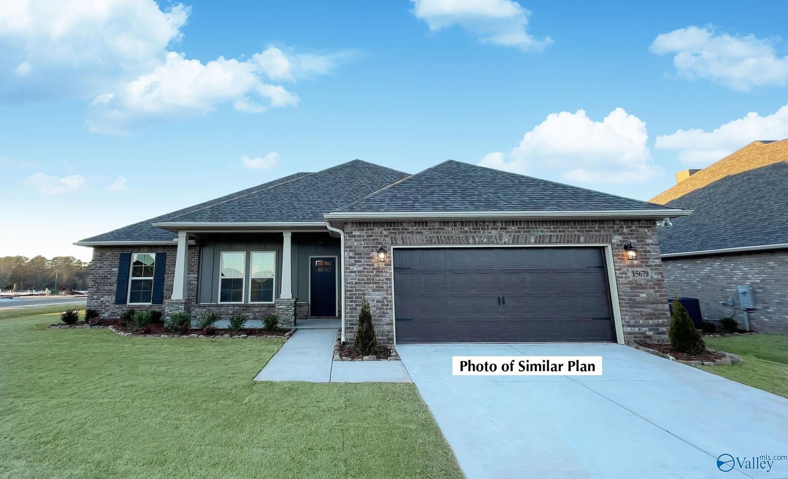 Property Photo: 7108 Springwell Court SE AL 35748