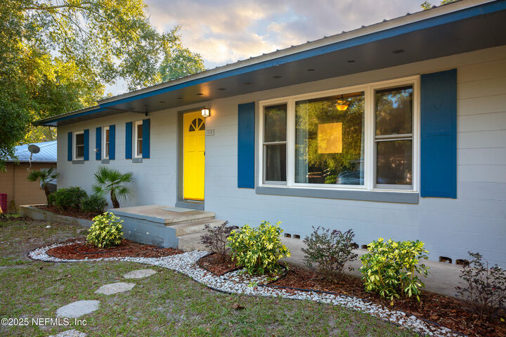 Property Photo:  116 Dellwood Avenue  FL 32177 