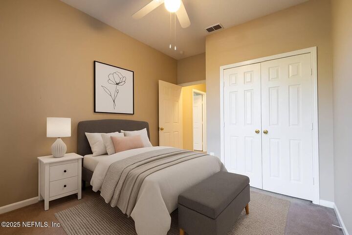 Property Photo:  10550 Baymeadows Road 610  FL 32256