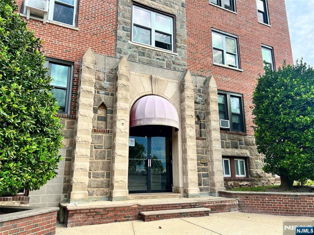 Property Photo:  7435 Jfk Blvd E 34  NJ 07047 