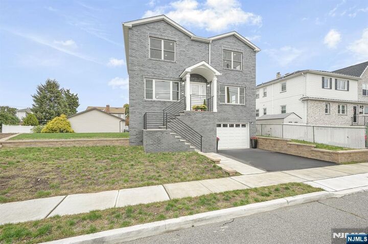 Property Photo: 510 Anthony Court NJ 07071