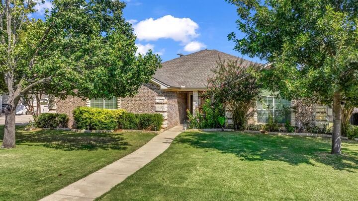 522 Crow Avenue  Weatherford TX 76085 photo