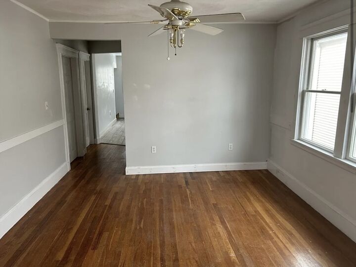 Property Photo:  87 Floyd St 2  MA 02149