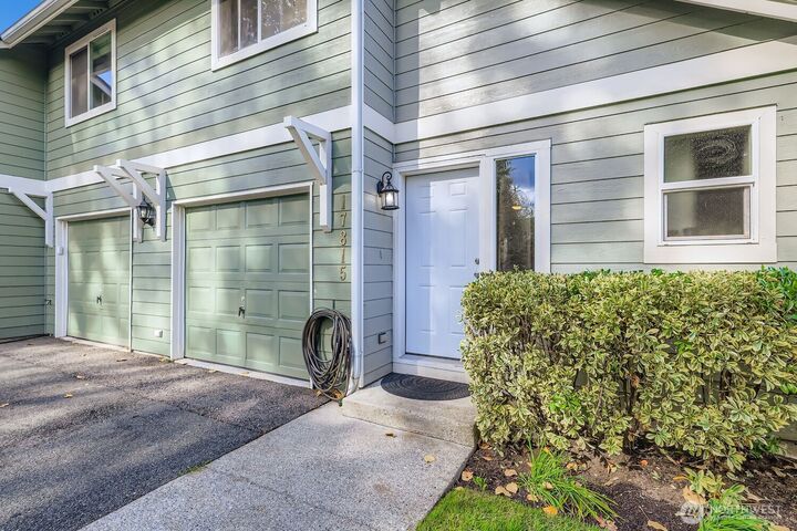 Property Photo:  17815  149th Street SE 14  WA 98272 