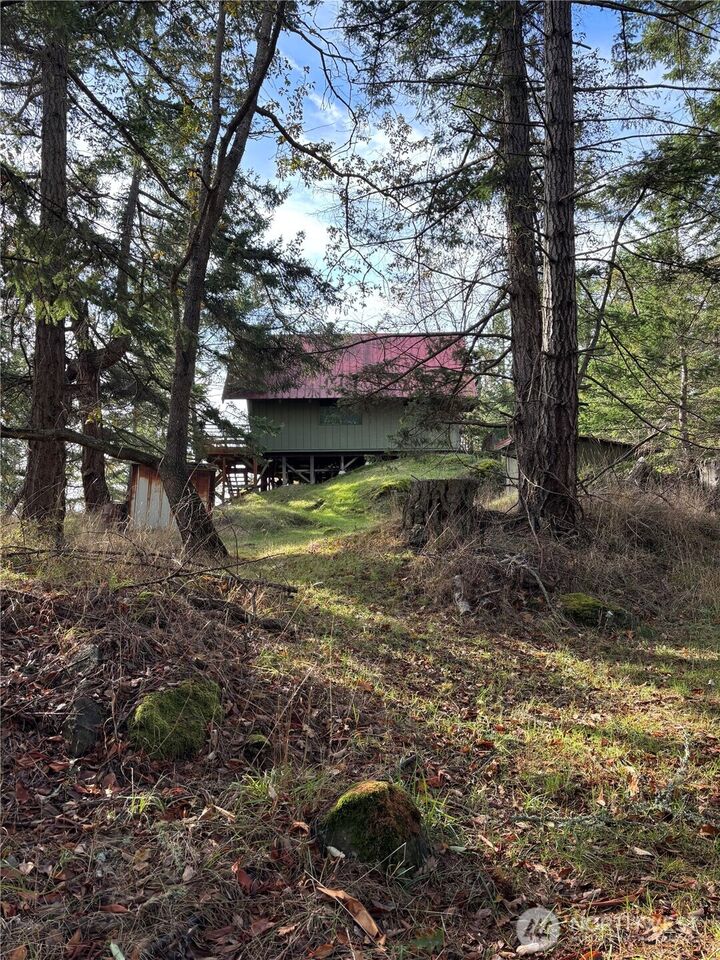 Property Photo: 156 Vista Place WA 98250