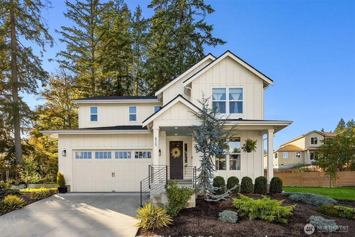 825 NW Finn Hill Road  Poulsbo WA 98370 photo